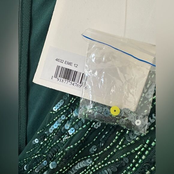 Mac Duggal | 4632 Long Sleeve Beaded Dress Size 12 NWT - Picture 8 of 9